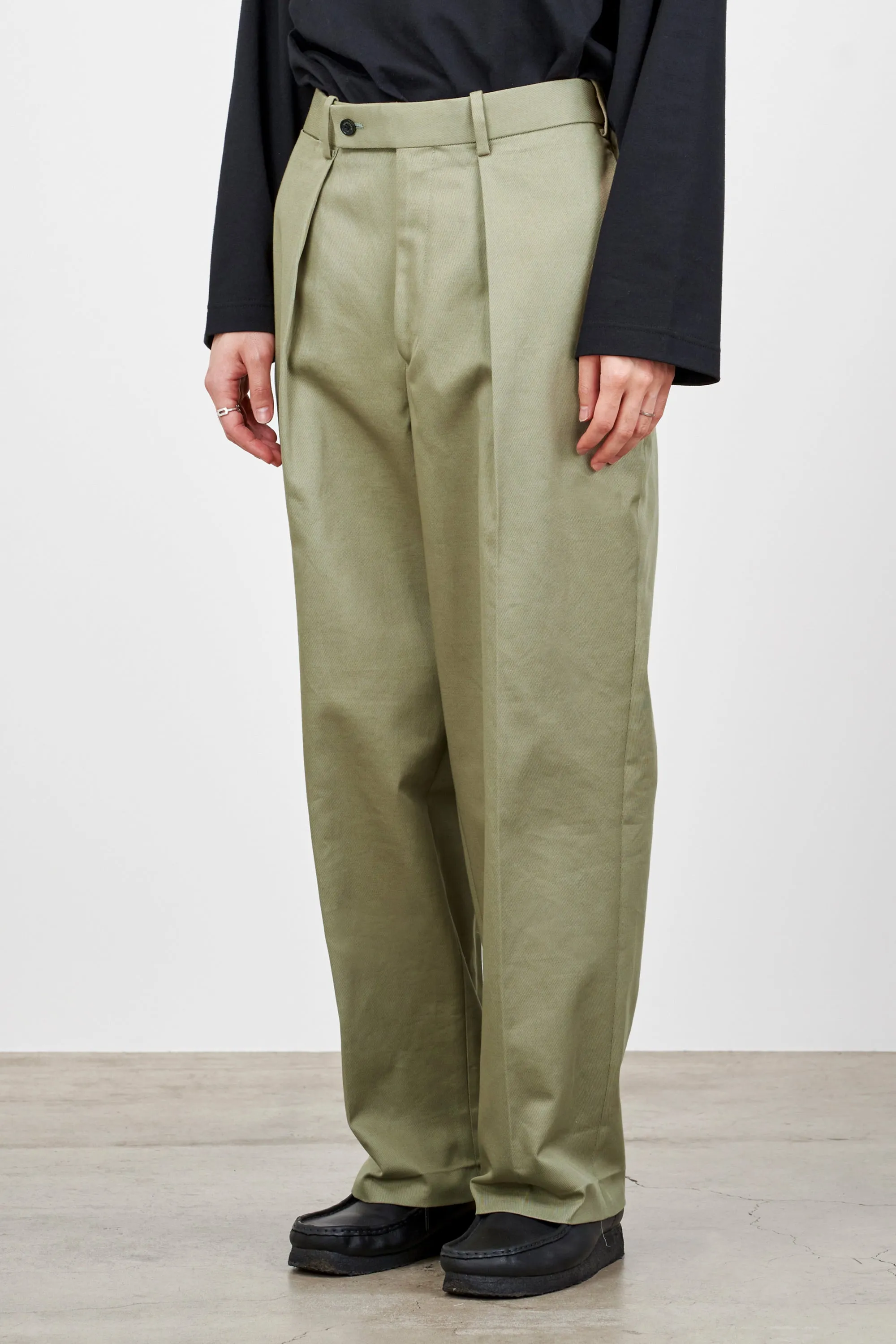 A22C-02PT01C CLASSIC FIT TROUSERS IV