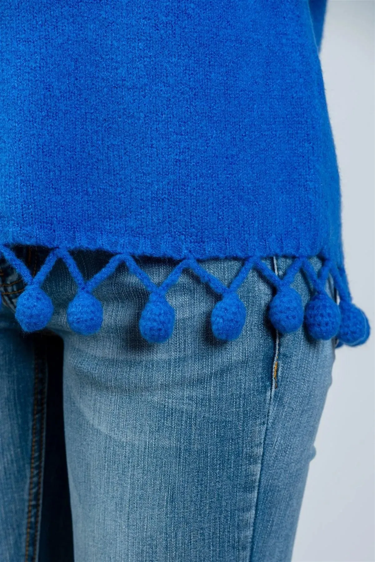 Blue Pom-Pom Hem Sweater / 1-3-5