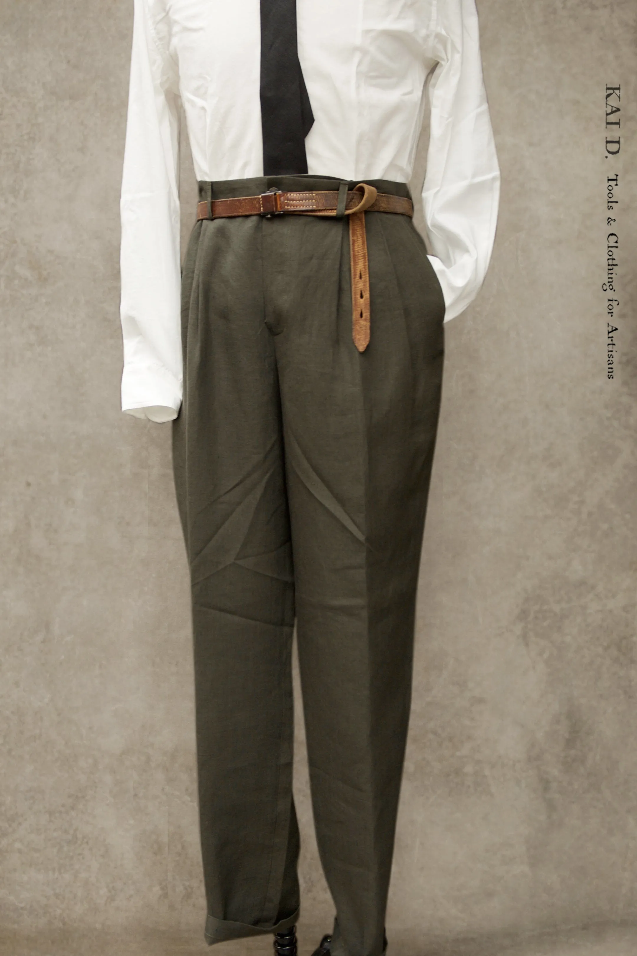 Double Pleat Belgian Linen Trousers - Arabica - 46, 48