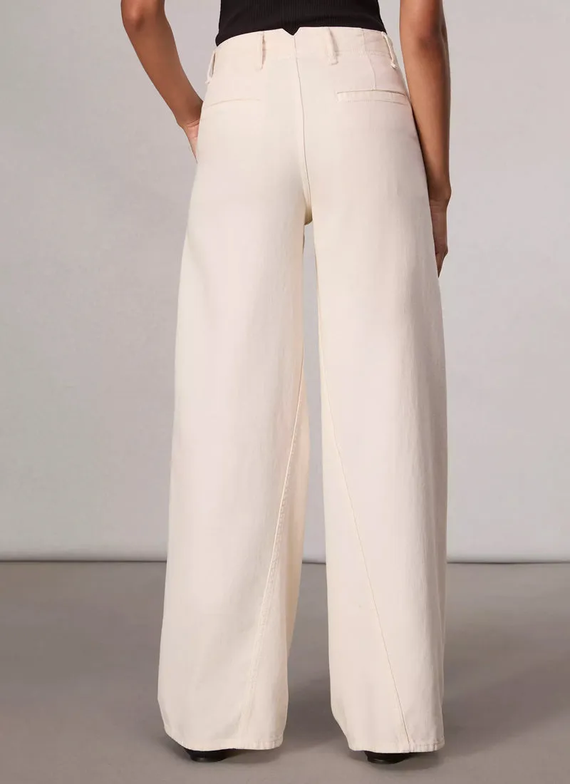 Featherweight Tailored Wide Leg Sofie Jeans