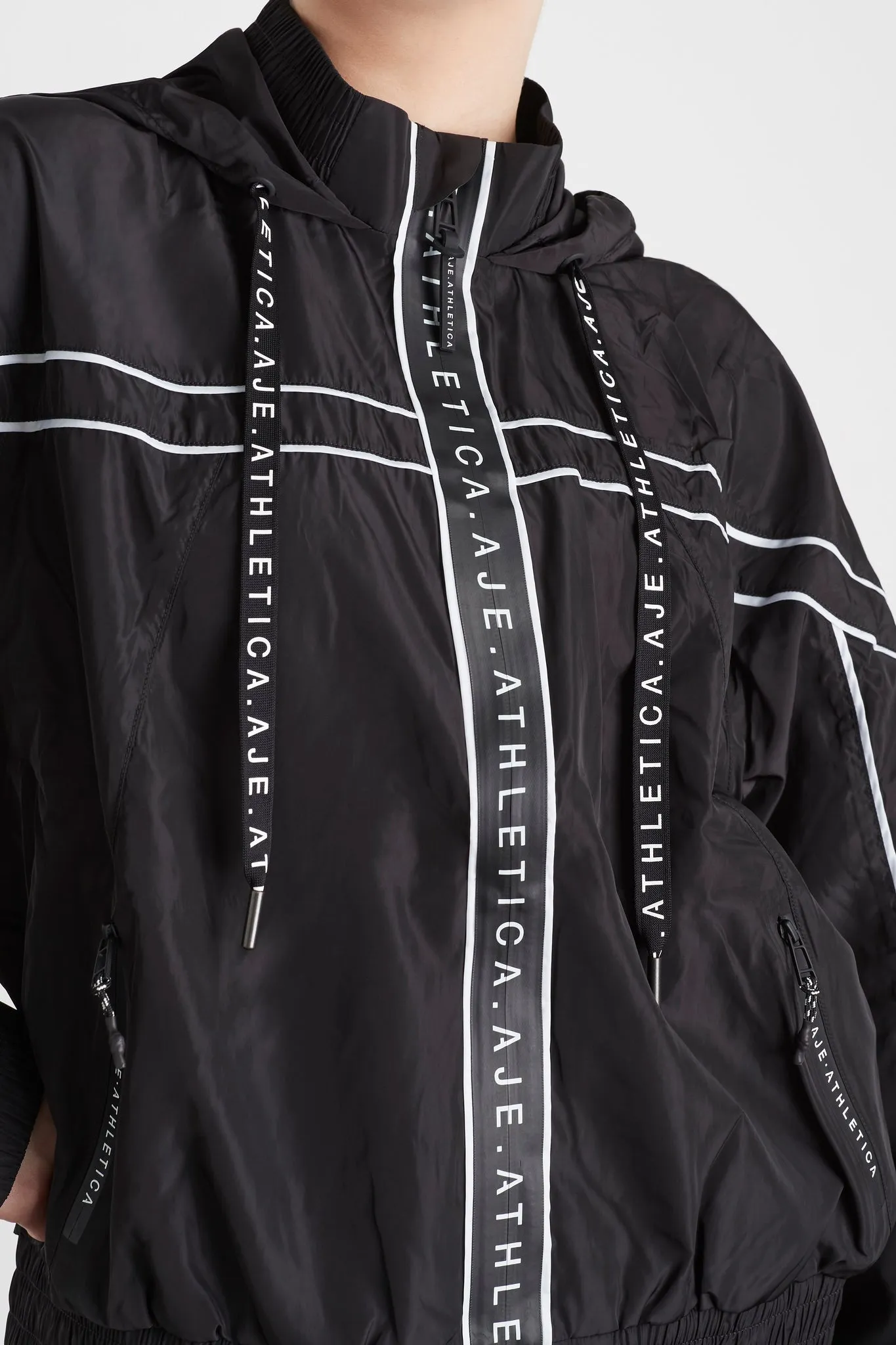 Hooded Windbreaker Jacket 016