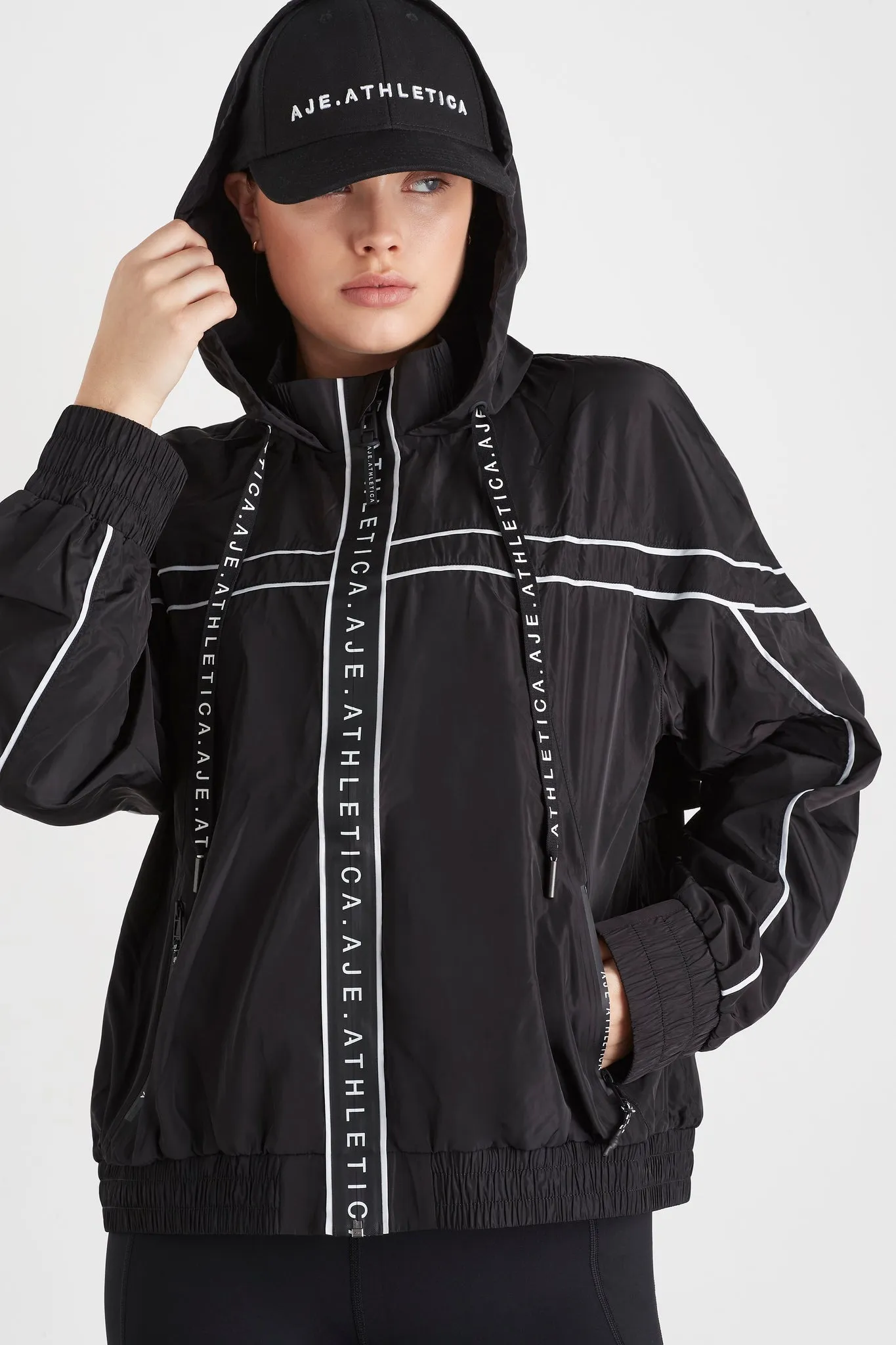 Hooded Windbreaker Jacket 016