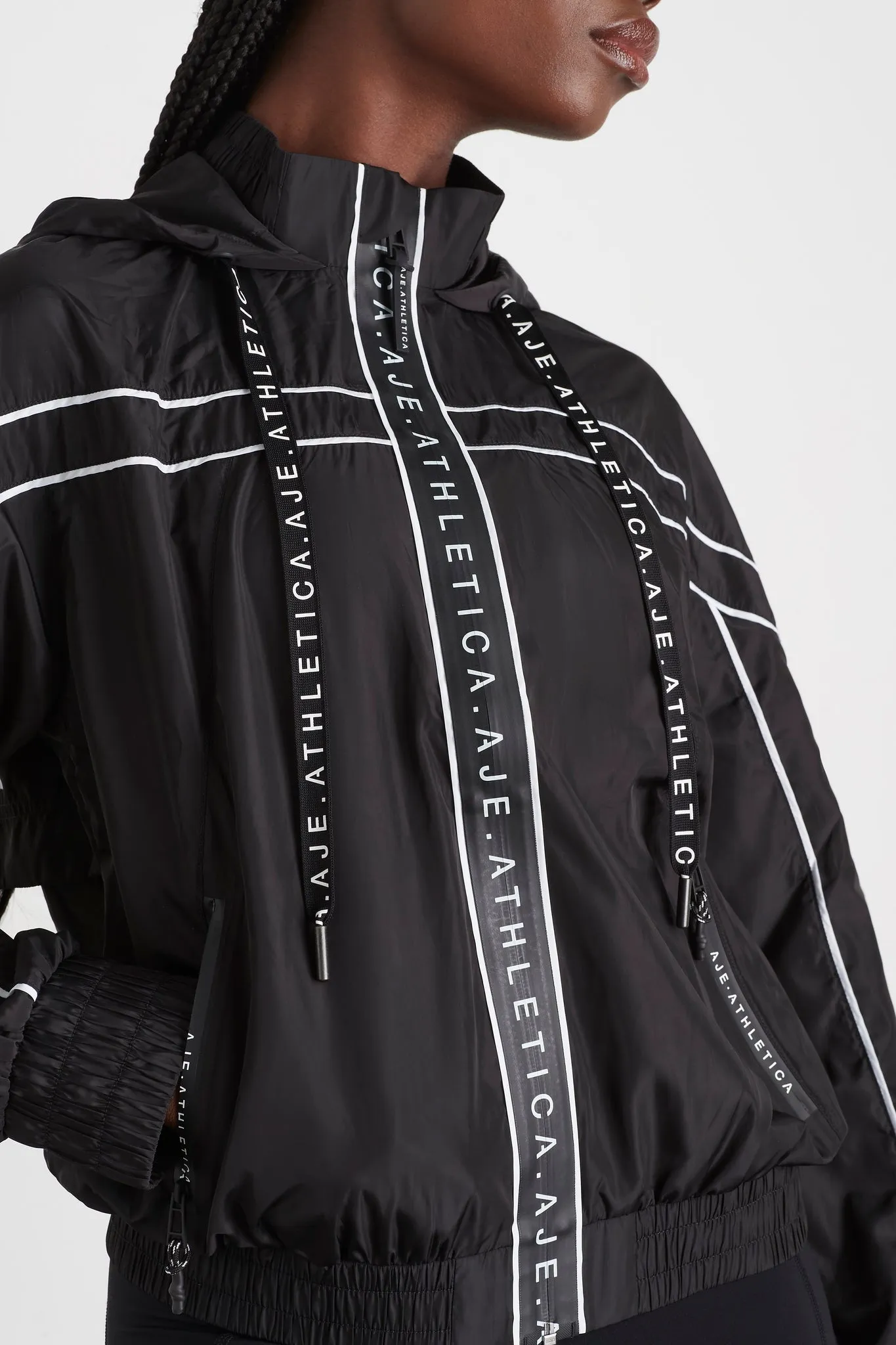 Hooded Windbreaker Jacket 016