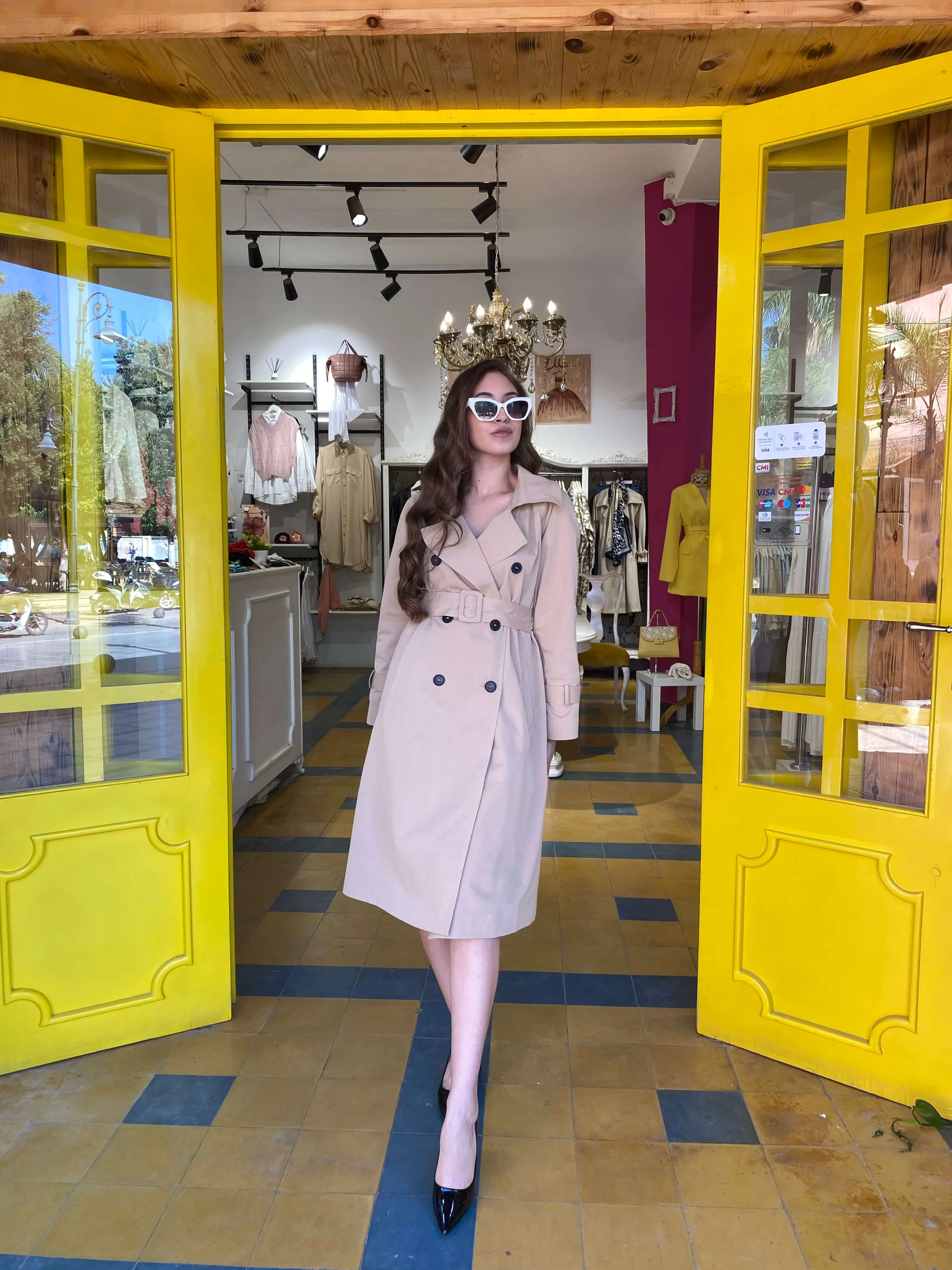 Trench coat centré en beige